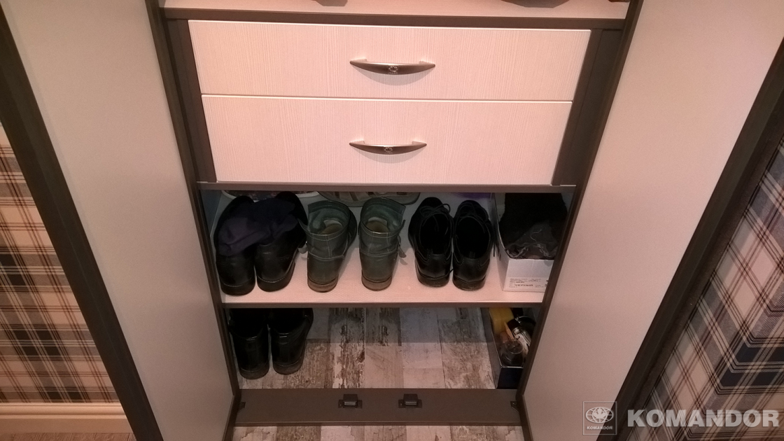 шкаф в коридор под обувь